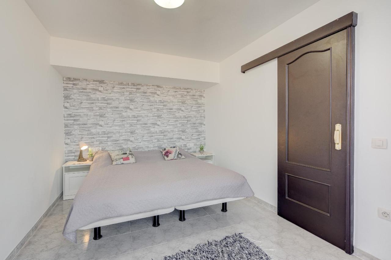 Luxury Apartment With Stunning Ocean View Puerto de Santiago  Kültér fotó